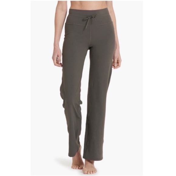 Vuori Daily Wideleg pants - Picture 2 of 7